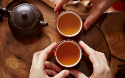 Чарівність чайної церемонії: мистецтво, культура та умиротворення